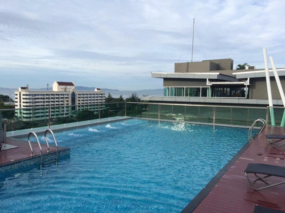 Gallery D Jomtien Екстериор снимка